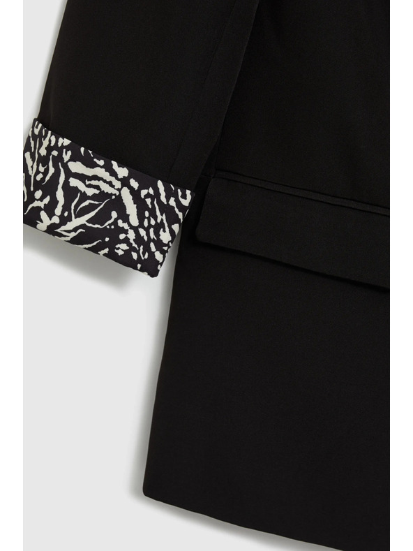 Moodo Sako so zdobnými manžetami čierne Moodo