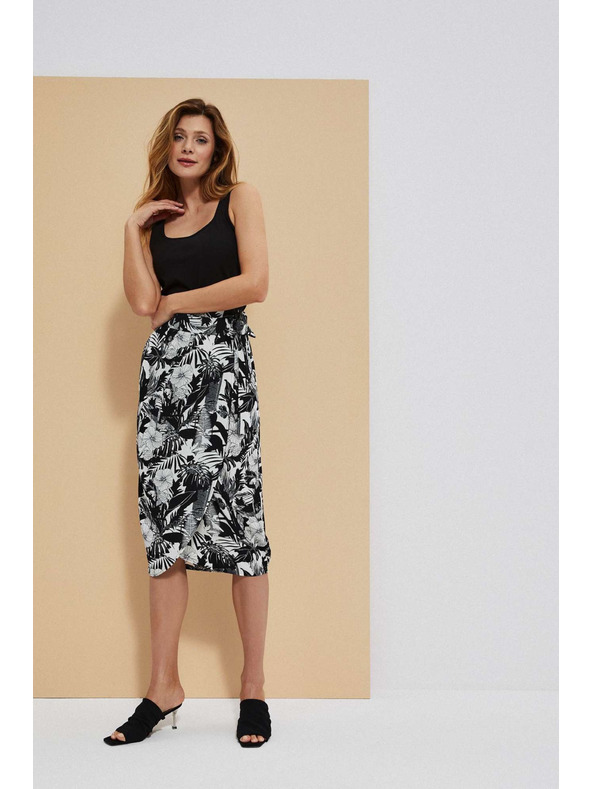 Moodo Čierna sukňa s rastlinnou potlačou Moodo