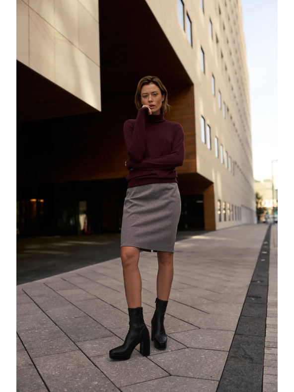 Moodo Ceruzková sukňa šedá Moodo