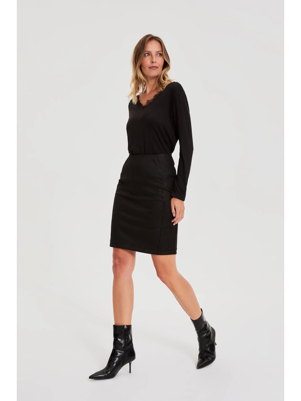 Moodo Ceruzková sukňa čierna Moodo