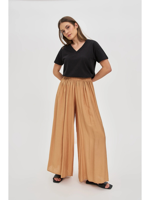 Moodo Viskózové nohavice so širokými nohavicami béžové Moodo
