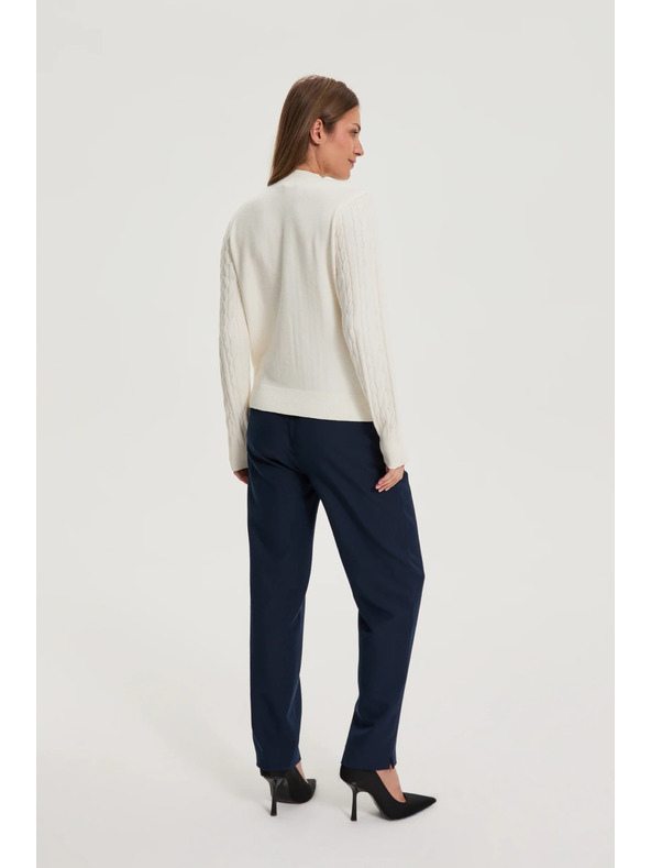 Moodo Tmavo modré nohavice s rovnými nohavicami v klase Moodo