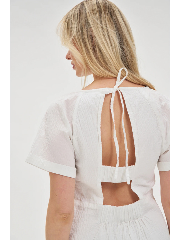 Moodo Biele bavlnené šaty s odhalenými chrbtom Moodo