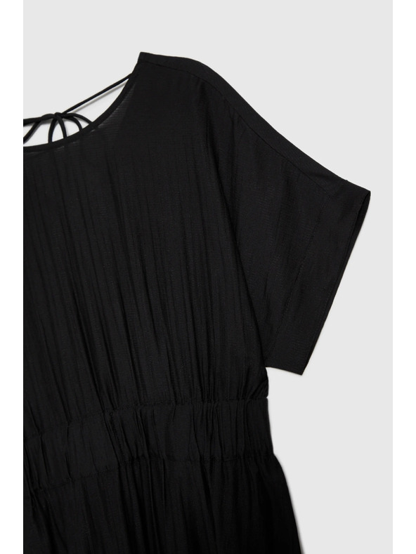 Moodo Viskózové šaty čierne Moodo