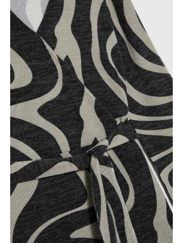 Moodo Priliehavé šedé šaty Moodo