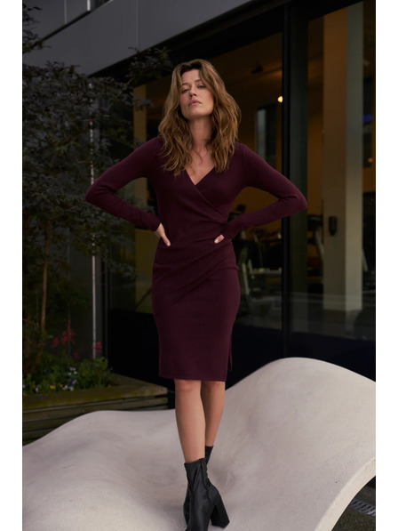 Moodo Pletené burgundské šaty Moodo