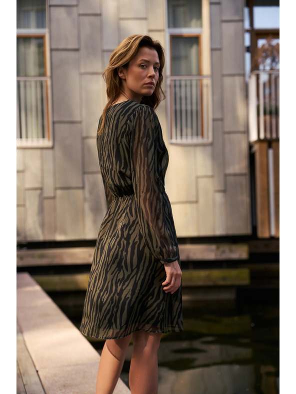 Moodo Olivové šaty so zvieracím vzorom Moodo