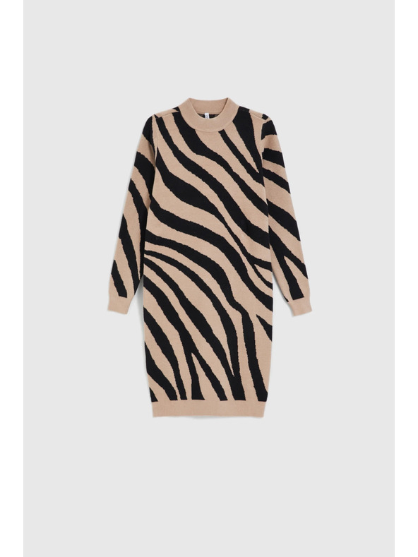 Moodo Priliehavé béžové šaty Moodo