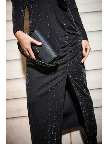 Moodo Čierne maxi šaty s rozparkom Moodo