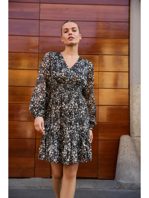 Moodo Vzorované šaty s výstrihom čierne Moodo