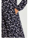 Moodo Tmavo modré midi šaty s kvetmi Moodo