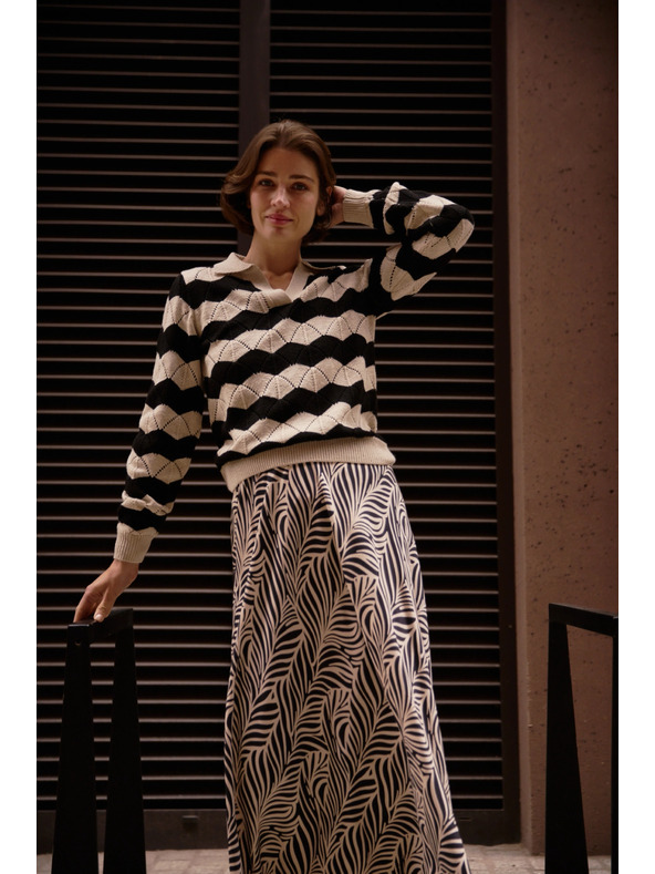 Moodo Sveter s golierom béžový Moodo