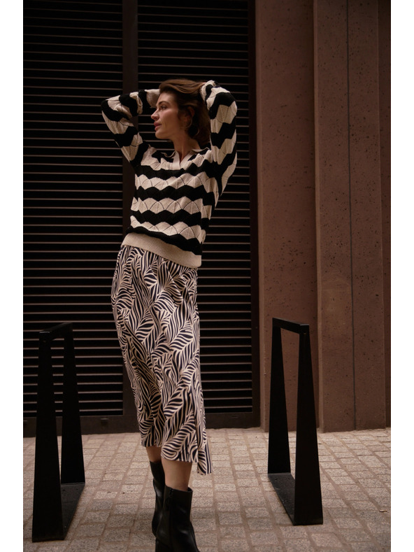 Moodo Sveter s golierom béžový Moodo