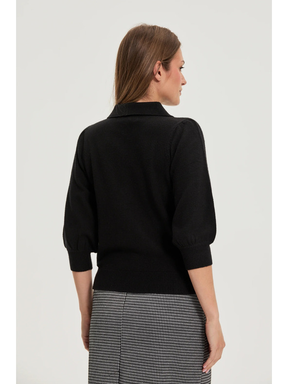 Moodo Sveter s golierom čierny Moodo