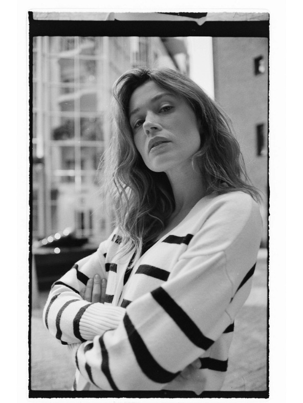 Moodo Pruhovaný kardigán ecru Moodo