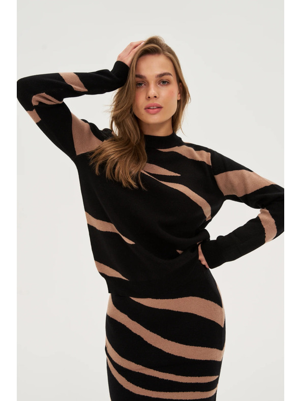 Moodo Čierny sveter so zvieracím vzorom Moodo