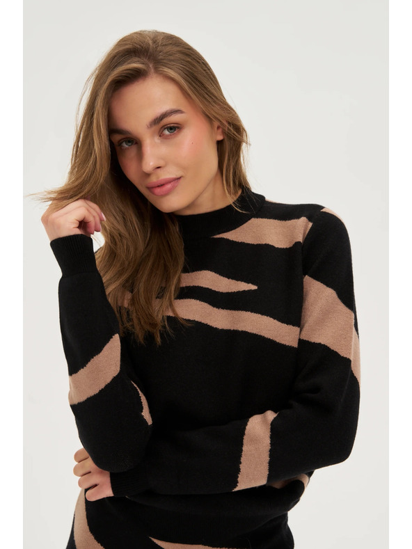 Moodo Čierny sveter so zvieracím vzorom Moodo