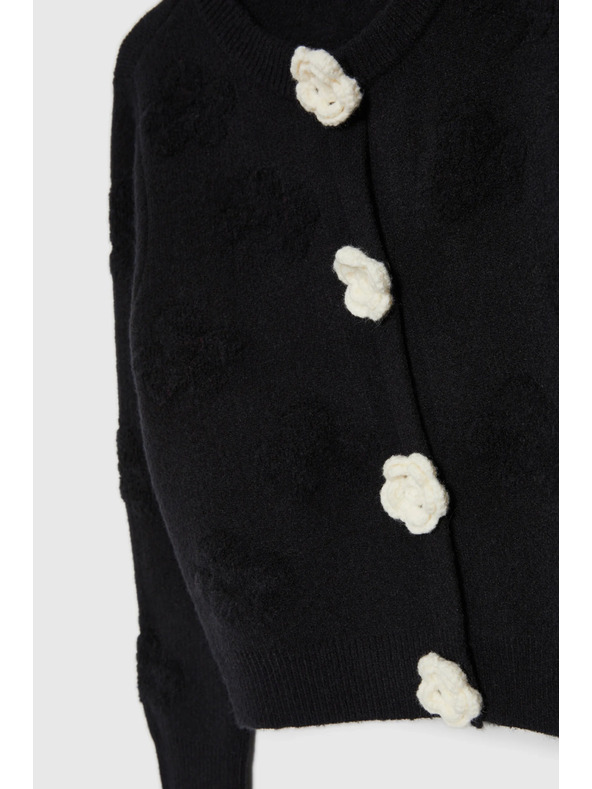 Moodo Čierny kardigán s kvetinovým motívom Moodo