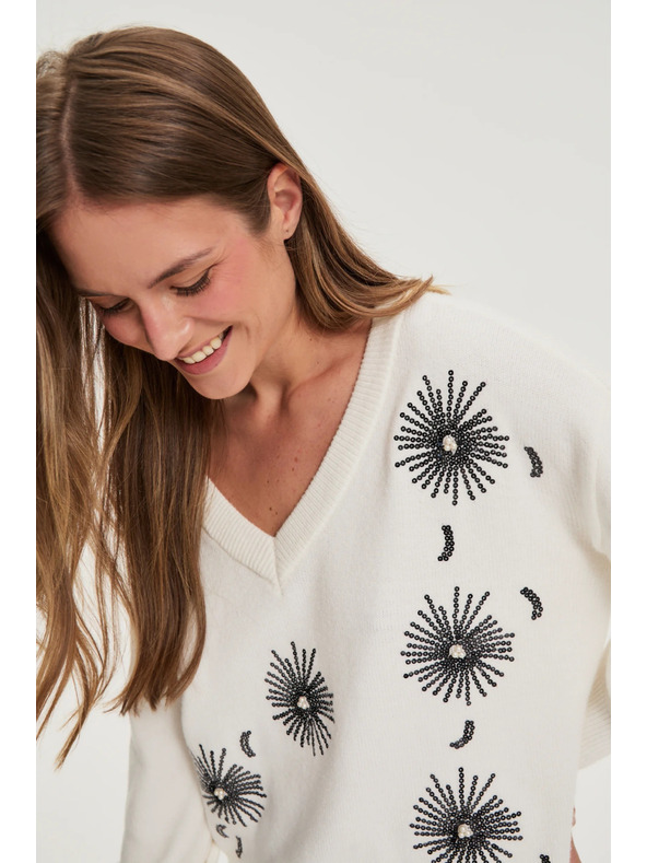 Moodo Biely sveter s flitrami Moodo