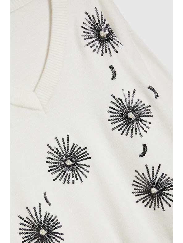 Moodo Biely sveter s flitrami Moodo