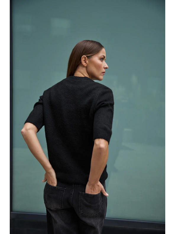 Moodo Sveter zdobený korálkami čierny Moodo