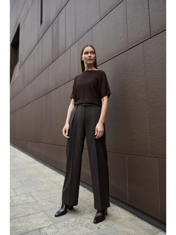 Moodo Hnedý sveter s krátkymi rukávmi Moodo