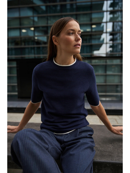 Moodo Tmavo modrý sveter s krátkymi rukávmi Moodo