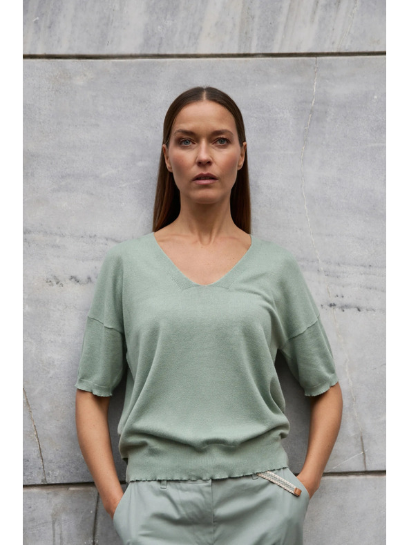 Moodo Olivový sveter s krátkymi rukávmi Moodo