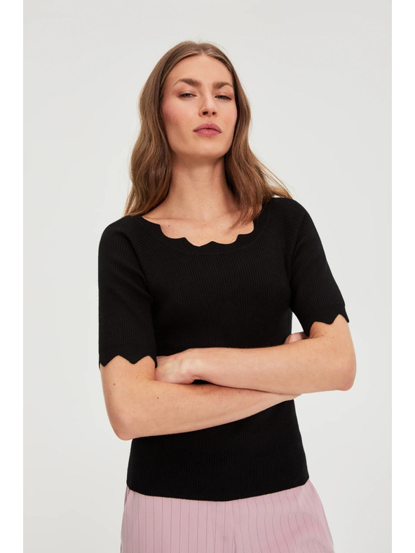 Moodo Priľnavý čierny sveter Moodo