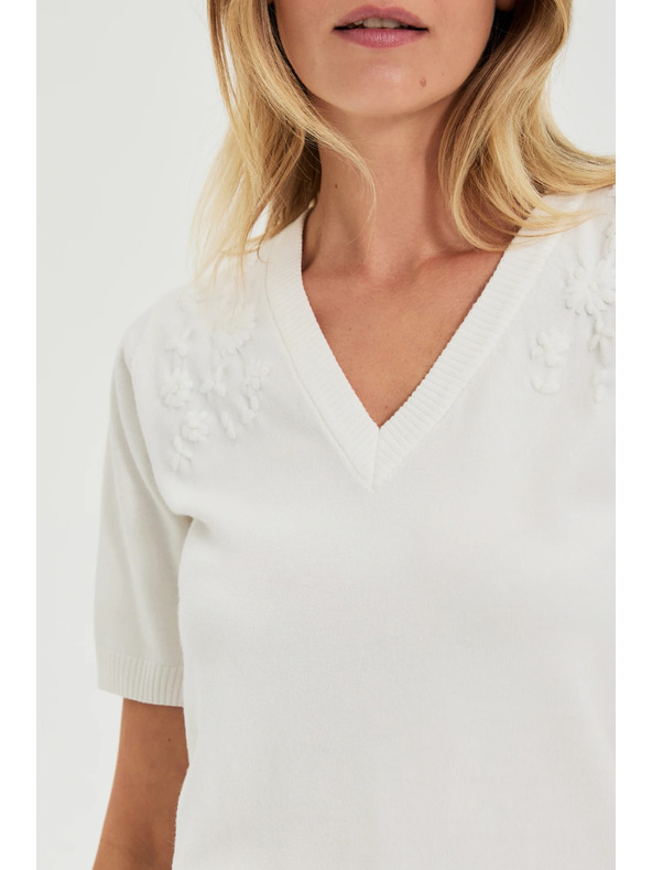Moodo Biely sveter s krátkymi rukávmi a výstrihom do V Moodo