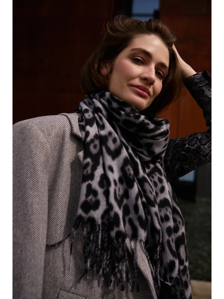 Moodo Šál v leopardím vzore sivý Moodo