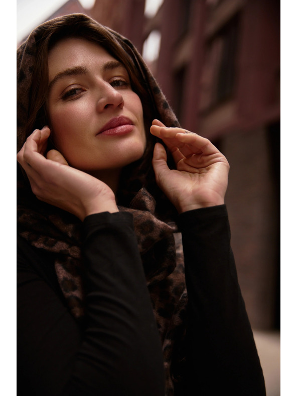 Moodo Šál v leopardím vzore hnedý Moodo