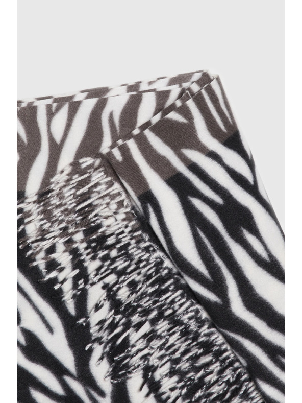 Moodo Vzorkovaný šál čierny Moodo