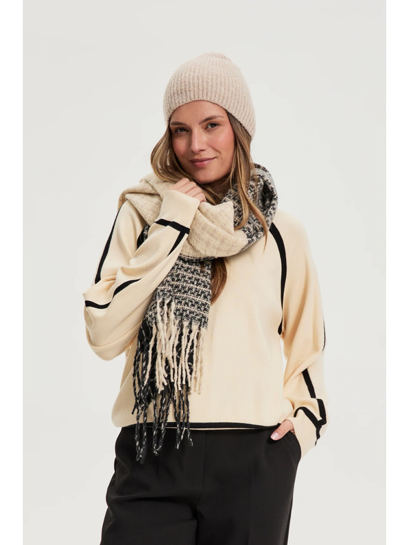 Moodo Šál so strapcom čierny Moodo