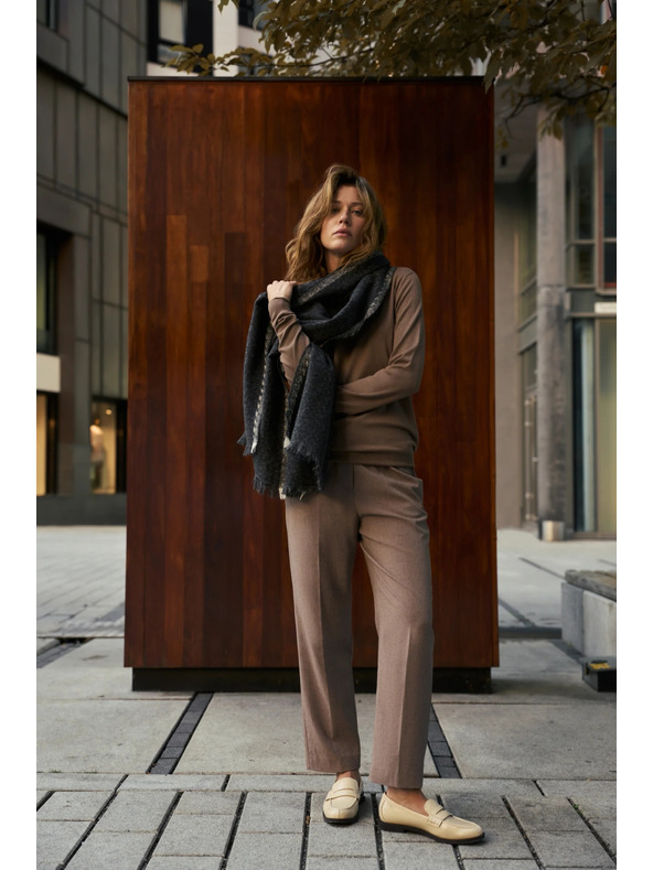 Moodo Hladký tmavosivý šál Moodo