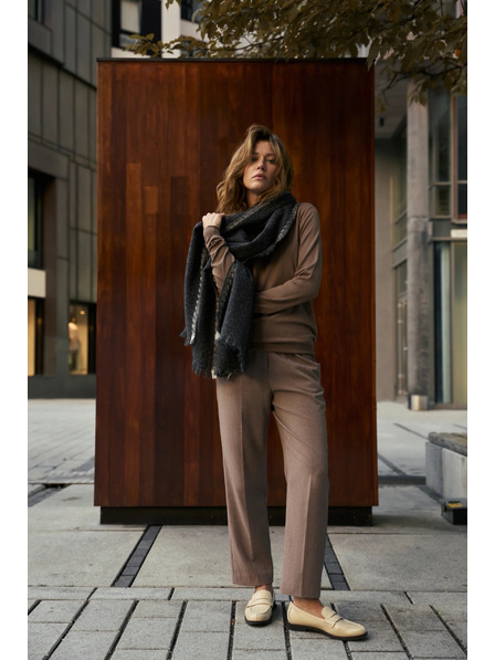 Moodo Hladký tmavosivý šál Moodo