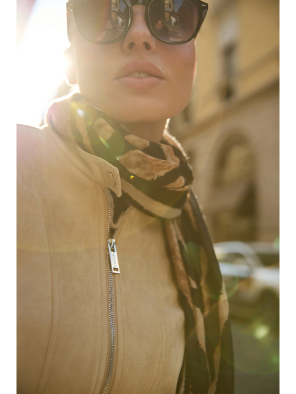 Moodo Šál so zvieracím vzorom čierny Moodo