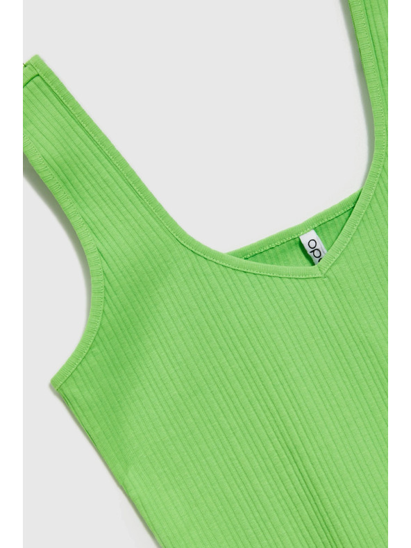 Moodo Zelený žebrovaný top Moodo
