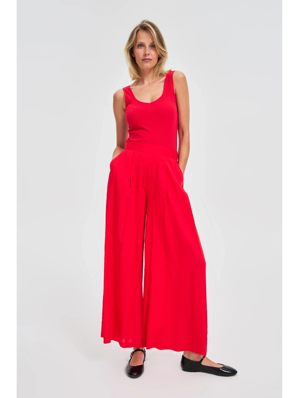 Moodo Žebrovaný top červený Moodo