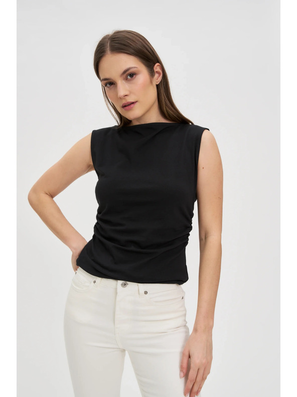 Moodo Hladký čierny top Moodo