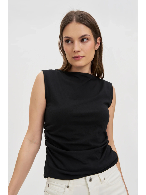 Moodo Hladký čierny top Moodo