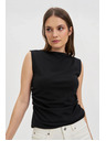 Moodo Hladký čierny top Moodo