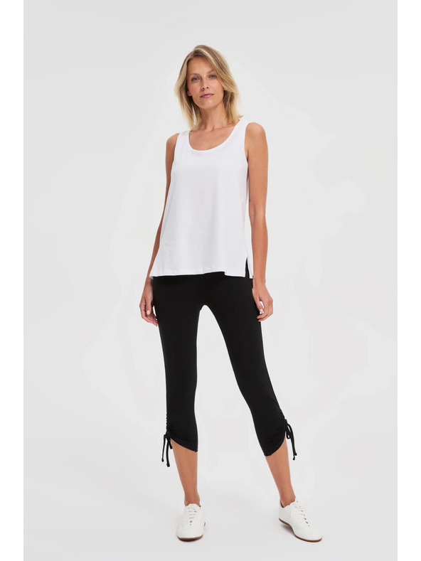 Moodo Biely bavlnený top Moodo