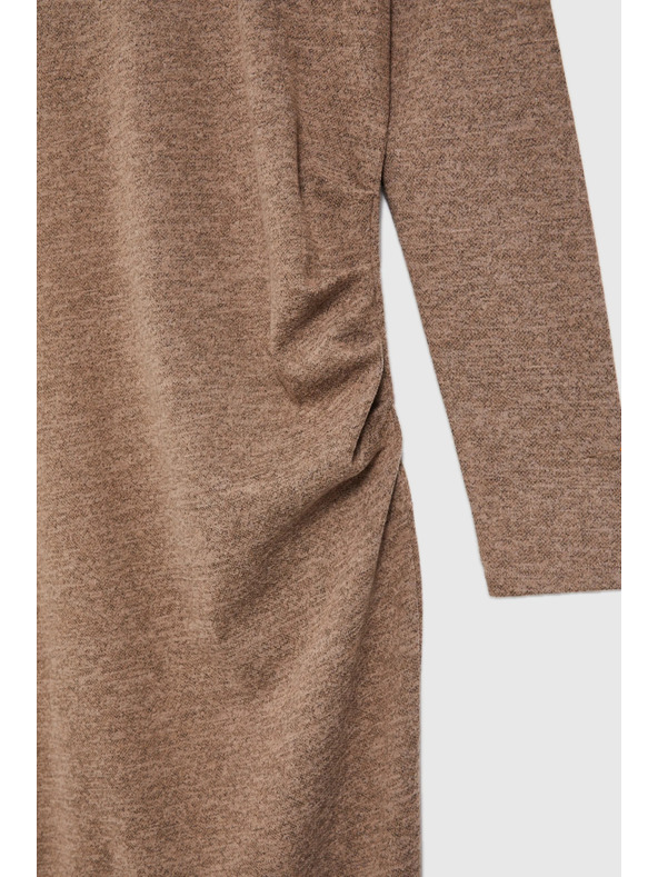 Moodo Hnedé midi šaty s riasením Moodo