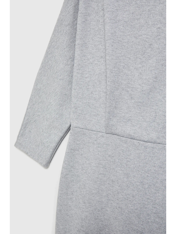 Moodo Hladké šaty po kolená sivé Moodo