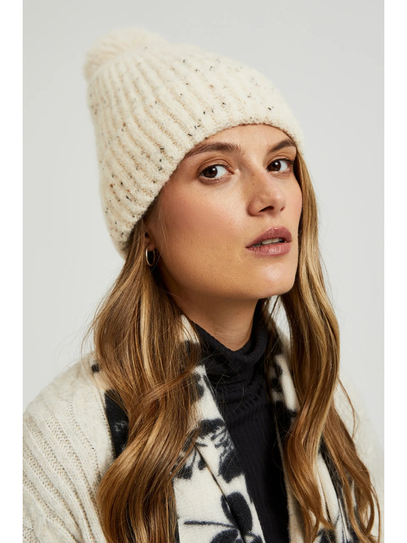 Moodo Teplá čiapka s brmbolcom béžová Moodo