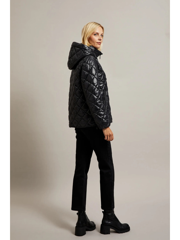 Moodo Krátka prešívaná bunda s kapucňou čierna Moodo