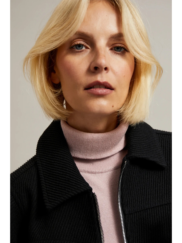 Moodo Čierna bunda s veľkými vreckami Moodo