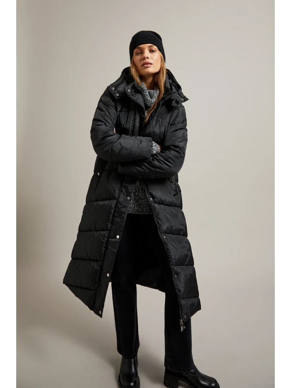 Moodo Dlhá prešívaná bunda s kapucňou čierna Moodo