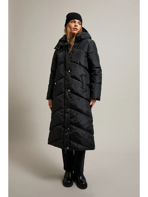 Moodo Dlhá prešívaná bunda s kapucňou čierna Moodo